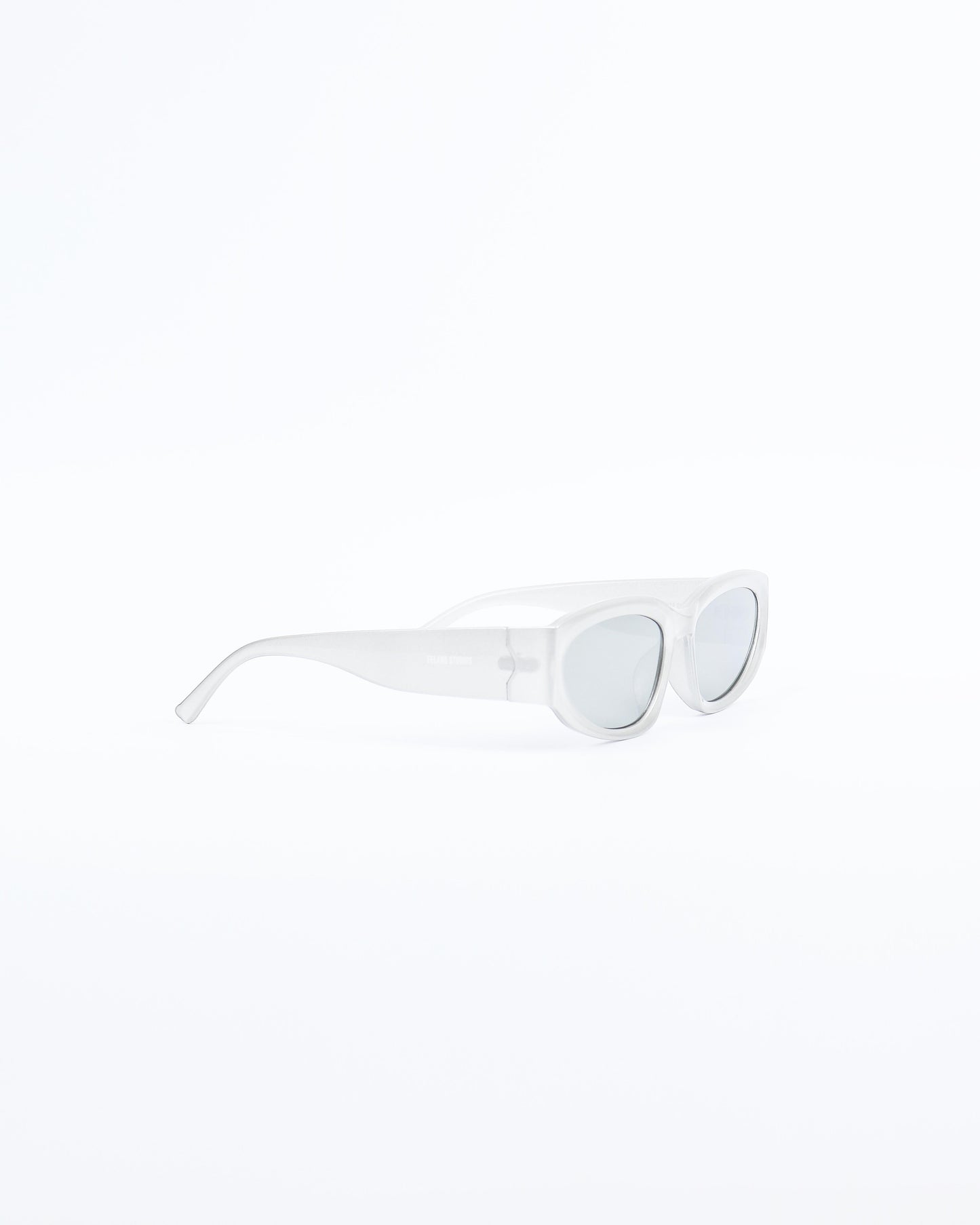 THE SILVER MIRROR SUNGLASSES